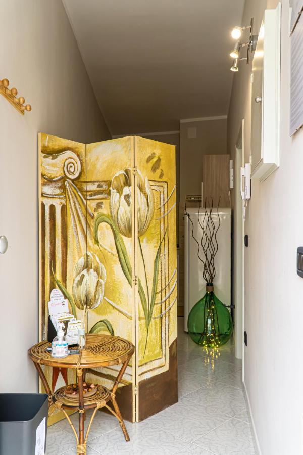 A Casa Di Nonna Ada Manduria Exterior foto
